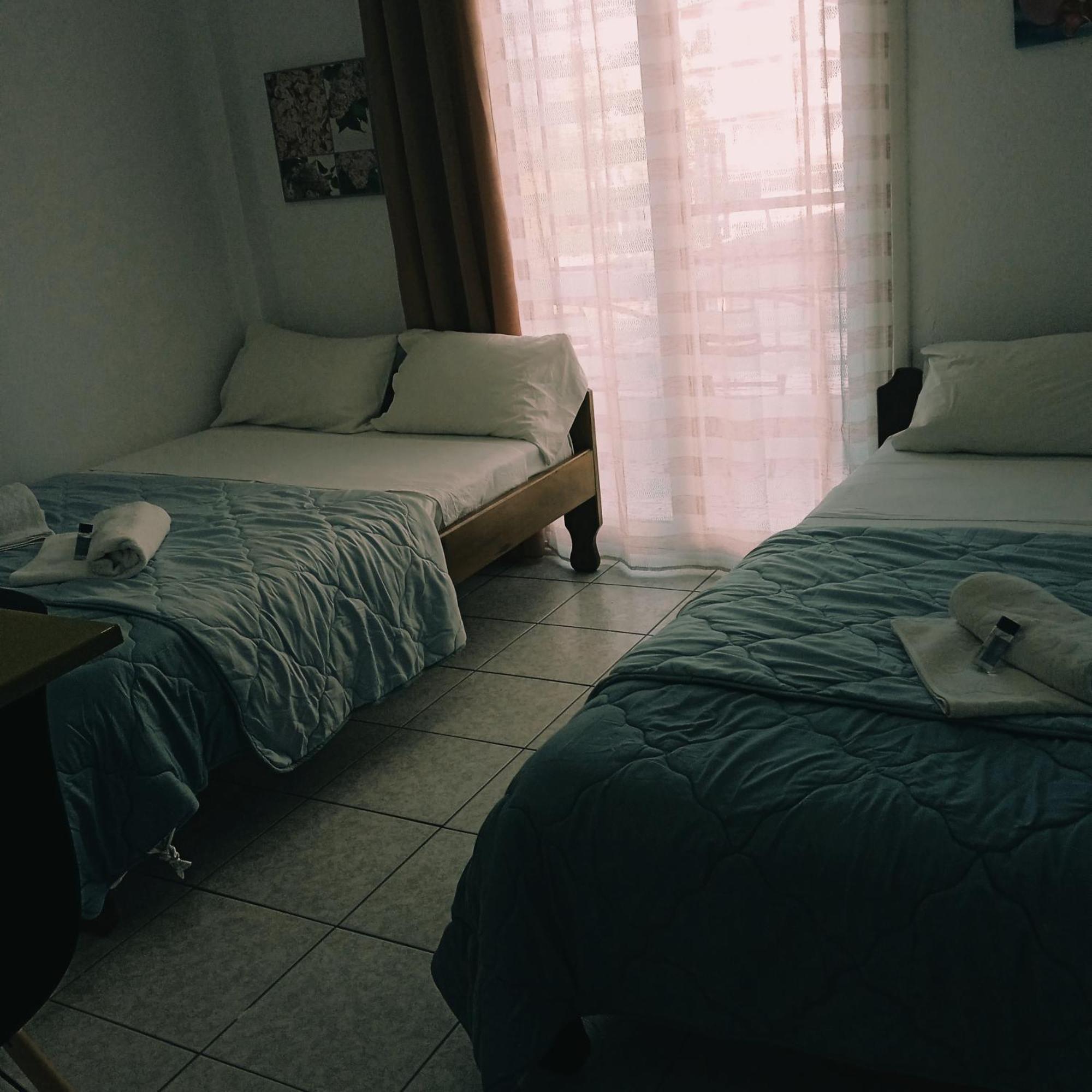 Frini Apartments And Studios Paralía Екстериор снимка