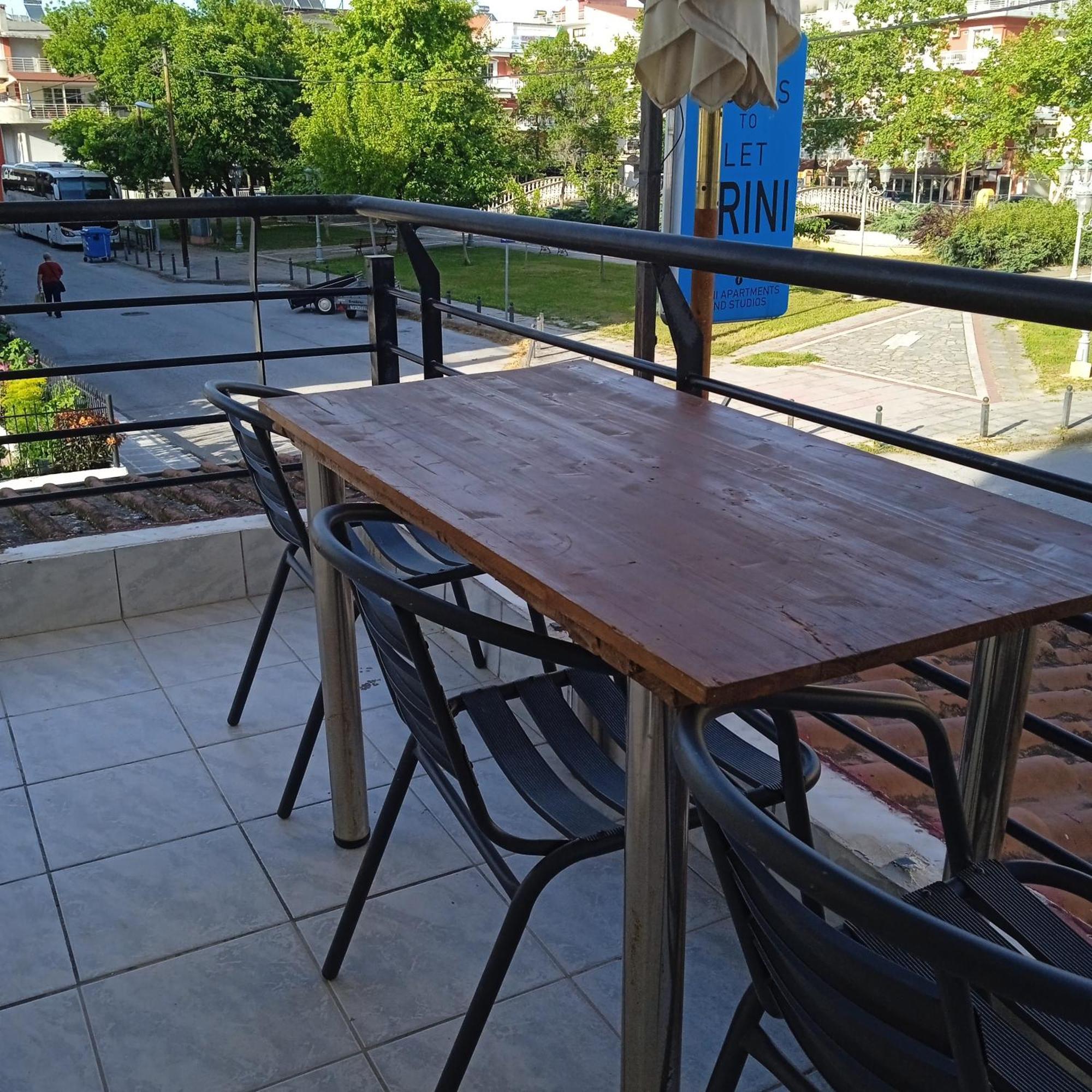 Frini Apartments And Studios Paralía Екстериор снимка